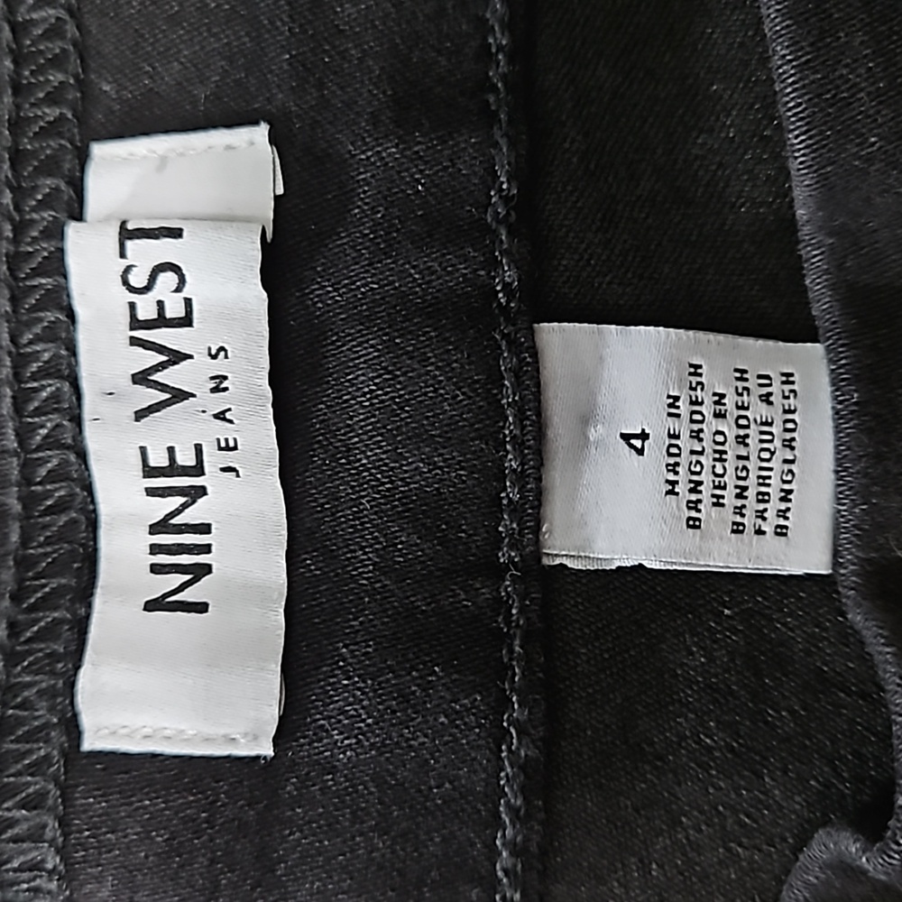 NINE WEST heidi pull-on straight jeans - Picture 4 of 14